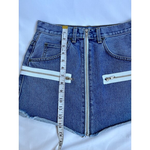 Carmar Y2K Rigid Denim Jean Zip Mini Skirt Size 27 90s Retro Grunge Medium Wash - Picture 8 of 9